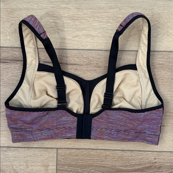 lululemon athletica Ta Ta Tamer II Bra in Striped Multicolor - Picture 2 of 3